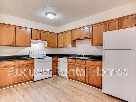 5th image of 707 Cardinal St