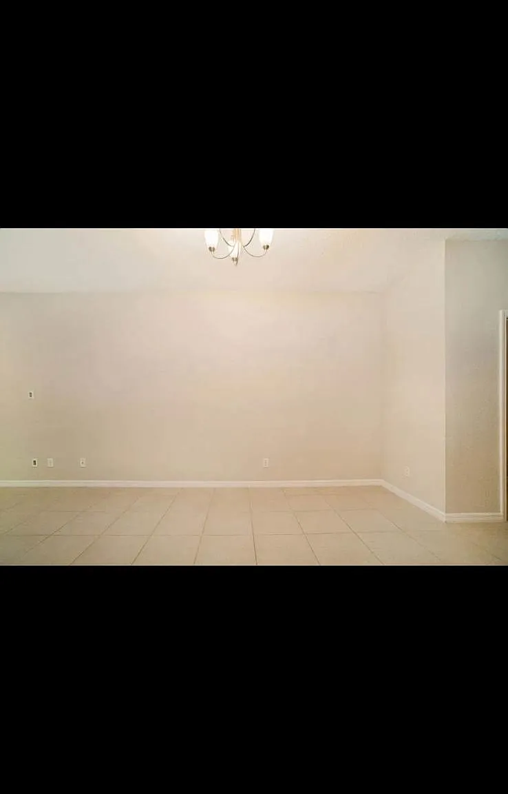 3 bed, 2.5 bath, 1589 sqft, $2,500 — Photo 3