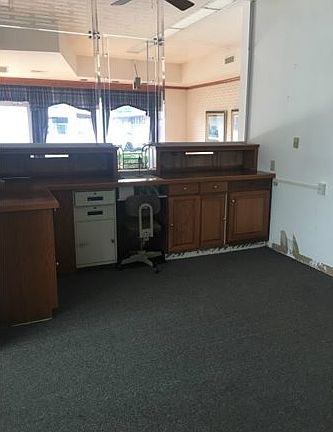 2nd image of 217 S Main St