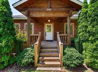 206 Susans Rd, Gaffney, SC 29341