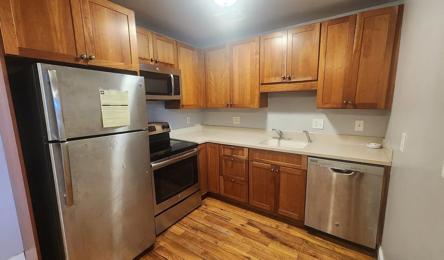 2 bed, $1,675 — Photo 2