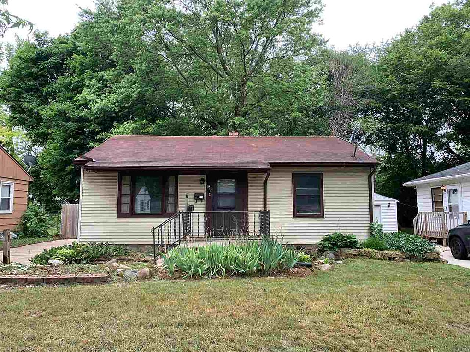 1st image of 1012 Oakley Ave