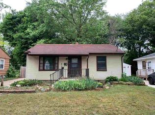 1012 Oakley Ave, Rockford, IL