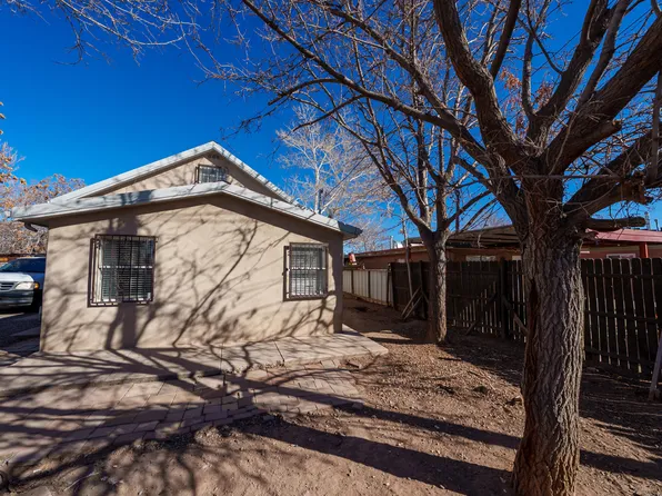 1808 William St SE, Albuquerque, NM 87102