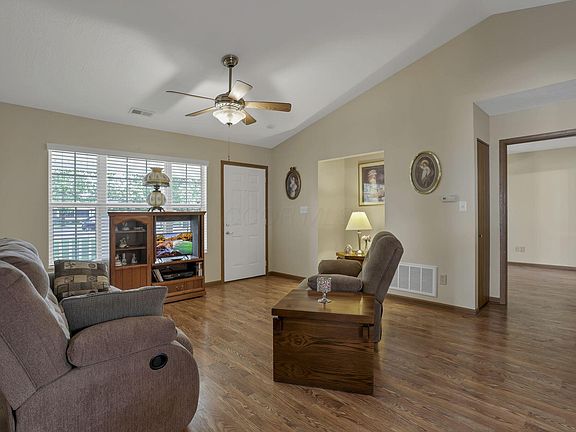 4th image of 8614 Victoria Meadow Ln