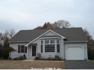 42 Hillside Farms Dr UNIT 42, Broad Brook, CT 06016