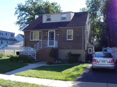 75 Hester St, Little Ferry, NJ, 07643