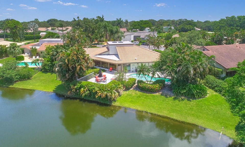 1st image of 646 Lakewoode Cir E