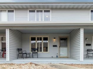 1709 Rockingham Dr APT C, Normal, IL 61761