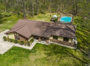 9730 Gibbs Rd, Clarkston, MI 48348