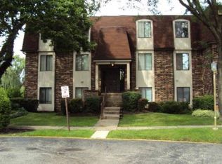 835 Waterview Cir APT 2, Vernon Hills, IL 60061