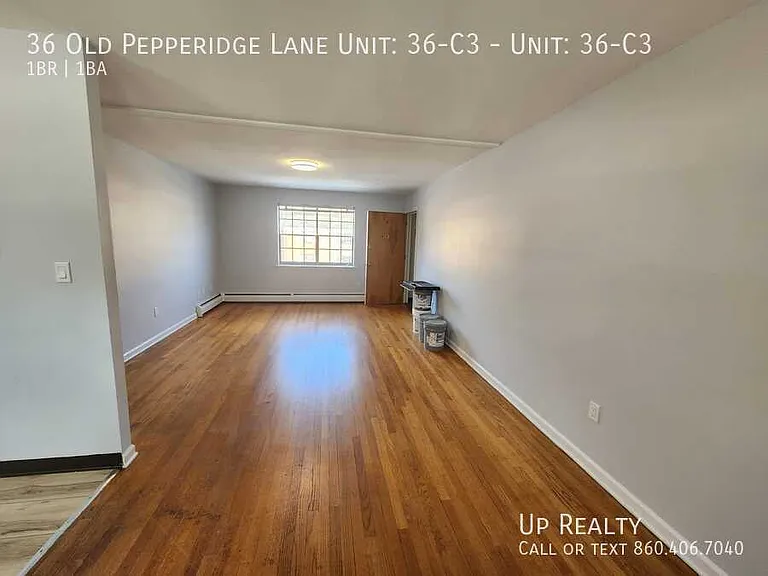 36 Old Pepperidge Ln #C3 — Photo 13