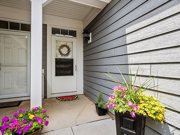 2nd image of 422 Acushnet St #0