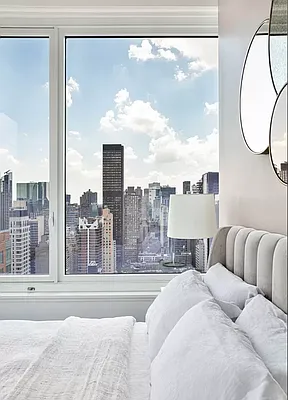 Rented by MOTION New York | media 40