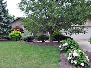 33118 Sandpiper Ct, North Ridgeville, OH