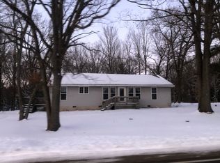 931 E Cranberry Lake Rd, Harrison, MI 48625