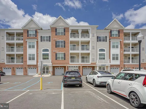 5343 Palomino Ct, Cherry Hill, NJ 08002