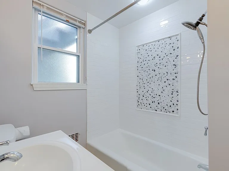 20 Chester St #1 — Photo 25