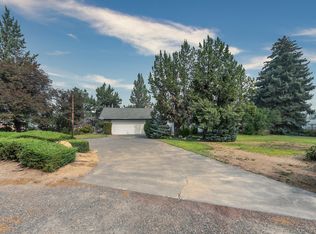 1724 SW 25th St, Redmond, OR 97756