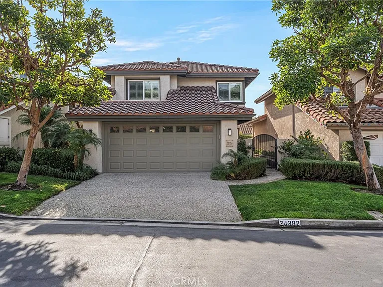 24382 Mira Verde — Photo 1