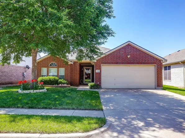 8348 Riversprings Dr, Hurst, TX 76053