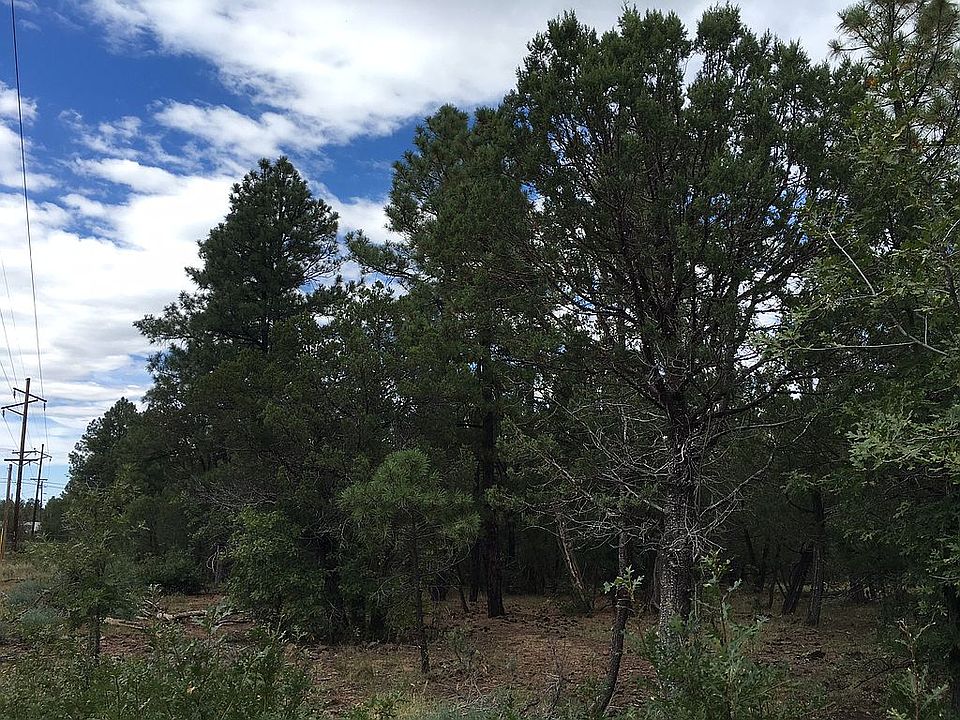 2nd image of 2099 N Blue Grass Ranch Dr