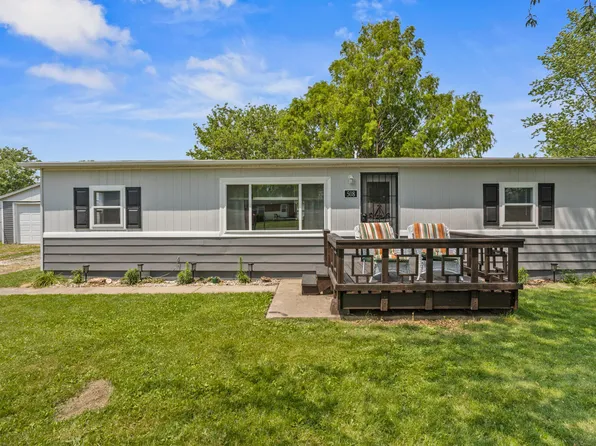 508 W Park St, Thomasboro, IL 61878