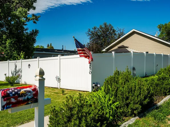 750 N Adams Ave, Buffalo, WY 82834