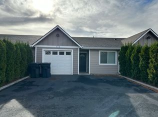 71 S 39th Ave #109, West Richland, WA 99353