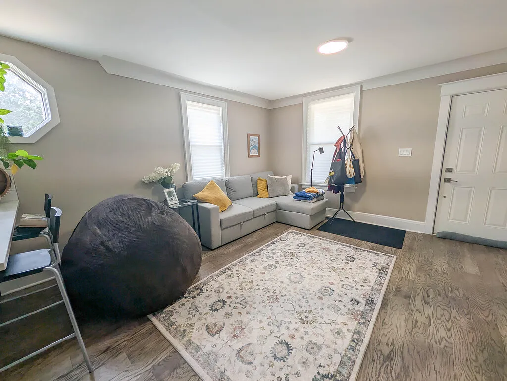 32 Garnet Street - 1 — Photo 2