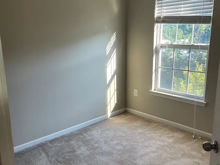 8162 Mission Rd — Photo 20