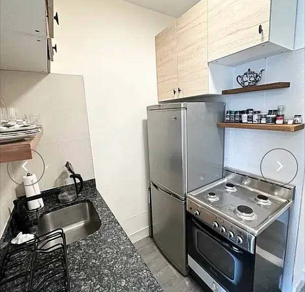 104 Perry St #3A — Photo 6