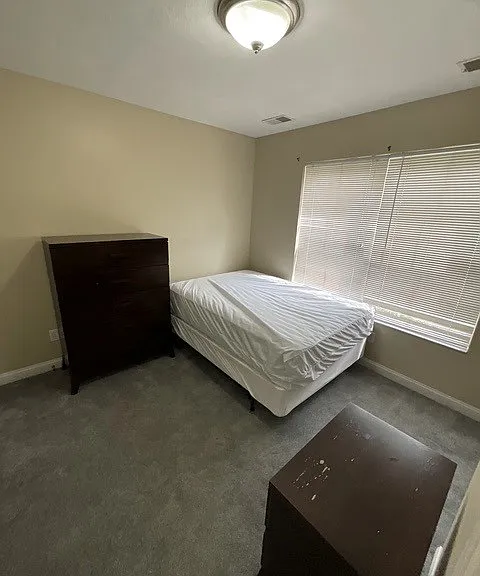 424 Abbey St — Photo 9