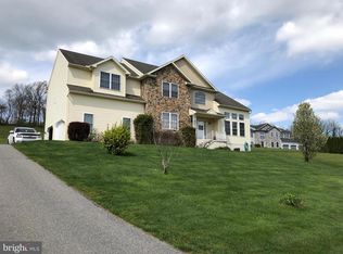 185 Shannaleigh Dr, Mohrsville, PA 19541