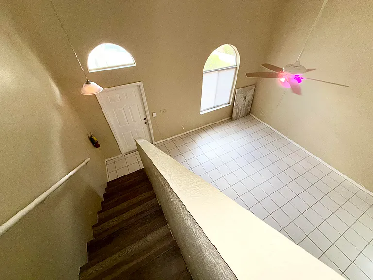 13614 Yarmouth Ct — Photo 15