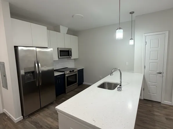 315 Lake St, Newark, NJ
