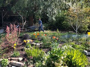 332 Alvord Ave N, Kent, WA 98030