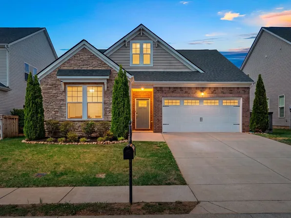 3242 Amaranth Ave, Murfreesboro, TN 37128