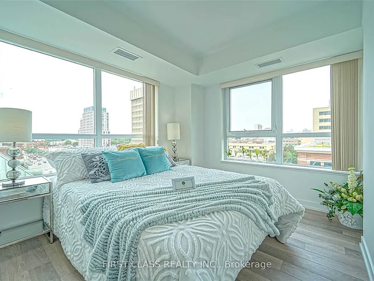 181 Huron St #805 — Photo 7