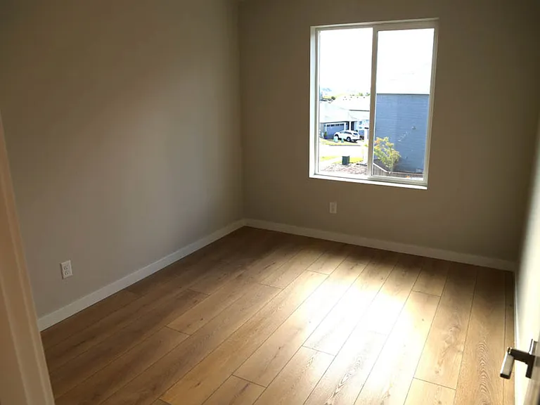 5351 NW Torchcrest Pl — Photo 9