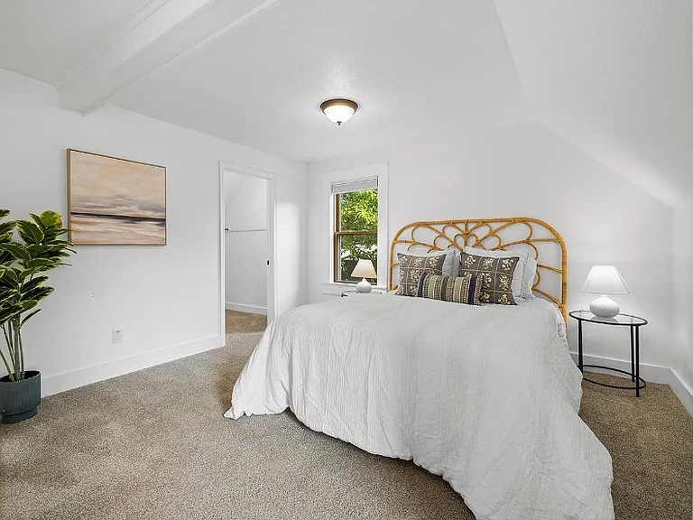 3728 Minnehaha Ave — Photo 22