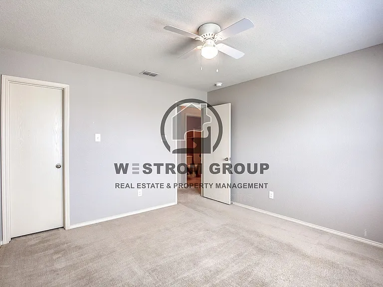 3104 Middleview Rd — Photo 29