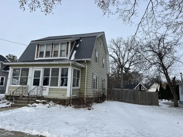 712 Charles STREET, Fort Atkinson, WI 53538