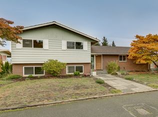 8631 Cascadia Ave, Everett, WA 98208