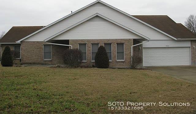 1st image of 3807 Stonebridge Dr