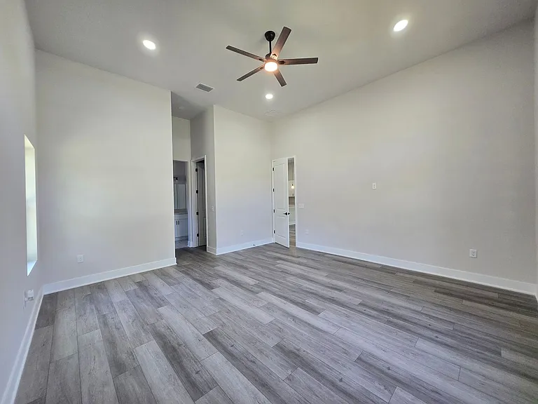 6548 NW 109th Pl — Photo 40