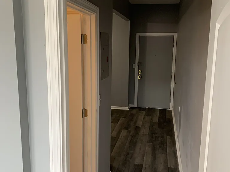 700 Park St #1 — Photo 6