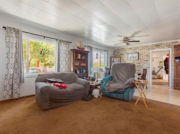 Valley View Rd, Hollister, CA 95023