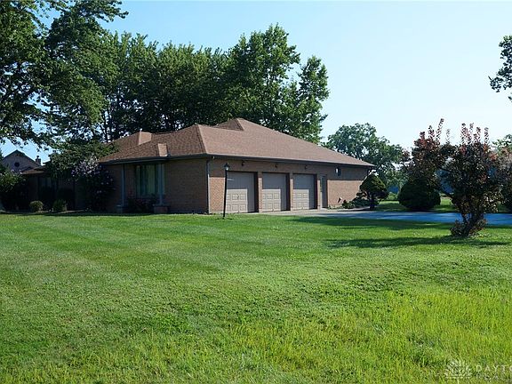 2nd image of 1026 Fawn Lake Dr