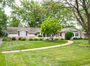 1109 Crest Ln, Western Springs, IL